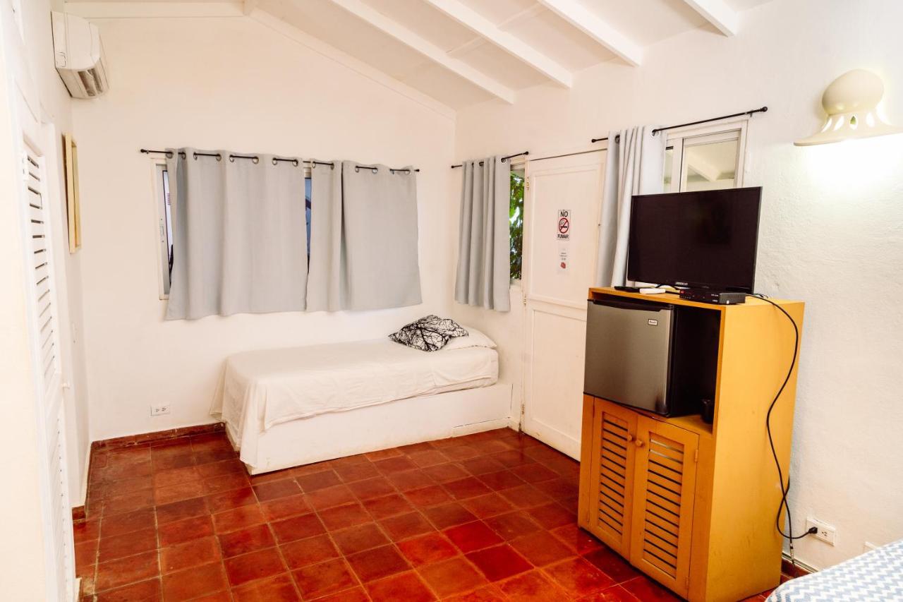 לאס טרנאס Beach Hotel Casa Nina מראה חיצוני תמונה